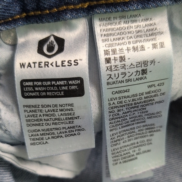 Levi's Blue "Baggy 94" Wide Leg Jeans. - Picture 7 of 7